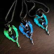 Load image into Gallery viewer, Glowing Wolf Necklace