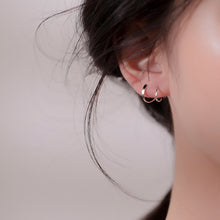 Load image into Gallery viewer, Spiral Hoop Twist Earrings