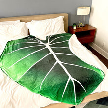 Load image into Gallery viewer, Large Leaf Blanket