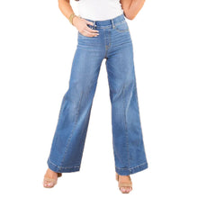 Load image into Gallery viewer, Seamed Front Wide Leg Jeans