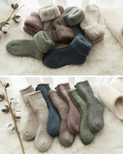Load image into Gallery viewer, Women Warm And Cozy Winter Sleeping Socks