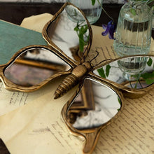 Load image into Gallery viewer, Retro Dragonfly Design Wall Decor