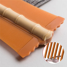 Load image into Gallery viewer, Lice Comb