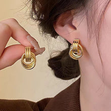 Load image into Gallery viewer, Women's Multi-Layer Hoop Earrings