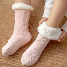 Load image into Gallery viewer, Twisted Floor Socks