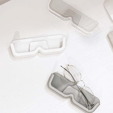 Load image into Gallery viewer, Wall Mounted Eyeglass Organizer