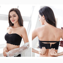 Load image into Gallery viewer, Plus Size Sexy Removable Strap Invisible Push Up Bra