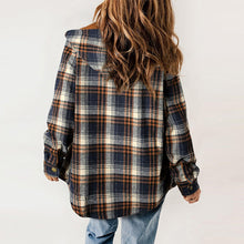 Load image into Gallery viewer, Women's Plaid Long Sleeve Fleece Hooded Jacket With Pockets
