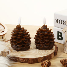 Load image into Gallery viewer, Flammeløse Pinecone stearinlys
