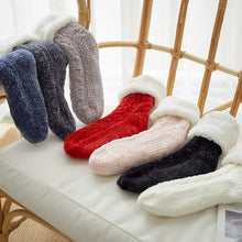 Load image into Gallery viewer, Twisted Floor Socks