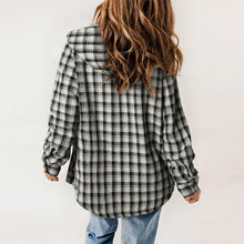 Load image into Gallery viewer, Women's Plaid Long Sleeve Fleece Hooded Jacket With Pockets