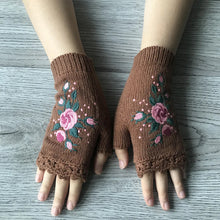 Load image into Gallery viewer, Hand Embroidered Gloves