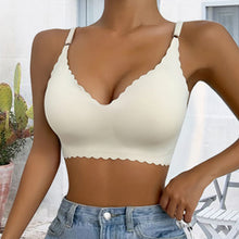 Load image into Gallery viewer, Women's Solid Scallop Trim Wireless Push Up Bra