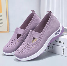 Load image into Gallery viewer, Breathable Soft Sole Casual Shoes
