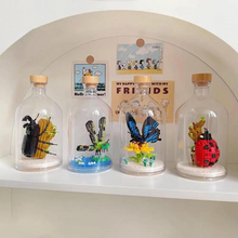 Load image into Gallery viewer, Insect Collection Building Blocks with Glass Display Bottle