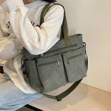 Load image into Gallery viewer, Ensfarget kordfløyel totebag