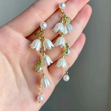 Load image into Gallery viewer, Tulip Series Earrings
