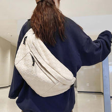 Load image into Gallery viewer, Women's Summer Fashionable Plaid Pattern Zipper Belt Bag