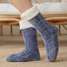 Load image into Gallery viewer, Twisted Floor Socks