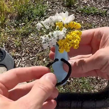 Load image into Gallery viewer, Bike Flower Vase for Handlebars