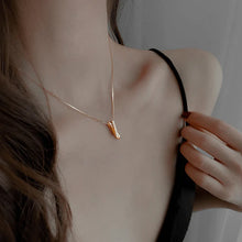 Load image into Gallery viewer, Special Bond Rectangle Interlocking Necklace