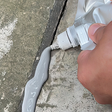 Load image into Gallery viewer, Multi-Functional Waterproof And Quick-Drying Repair Sealant