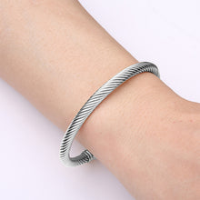 Load image into Gallery viewer, Stainless Steel Twisted Cable Wire Bracelet