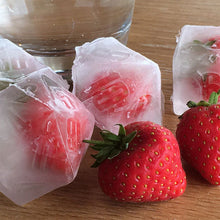 Load image into Gallery viewer, Dice Shape Ice Cube Tray