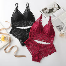 Load image into Gallery viewer, Women's Contrast Lace Wireless Bra &amp; Bow Decor Panty Set
