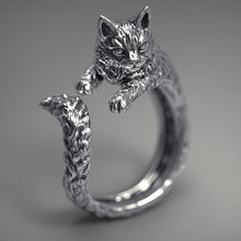 Load image into Gallery viewer, Adjustable Hugging Feline Ring