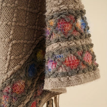 Load image into Gallery viewer, Women's Retro Pullover Tassel Shawl