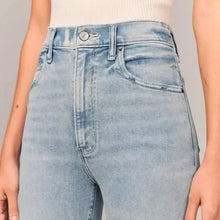 Load image into Gallery viewer, Ultra High Rise Stretch Flare Jean