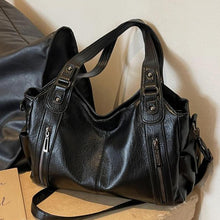 Load image into Gallery viewer, Large capacity shoulder bag