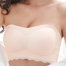 Load image into Gallery viewer, Plus Size Sexy Removable Strap Invisible Push Up Bra