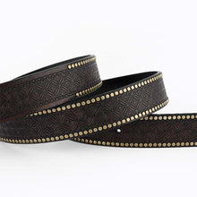 Load image into Gallery viewer, Retro Punk Embossed Western Denim Belt