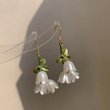 Load image into Gallery viewer, Tulip Series Earrings