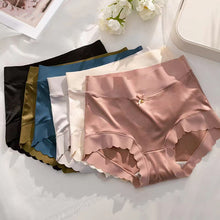 Load image into Gallery viewer, Premium Satin Antibacterial Ice Silk Moisture-absorbing Pantiess （3PCS）
