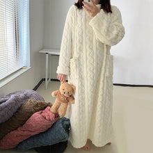Load image into Gallery viewer, Winter Coral Velvet Loungewear for Home