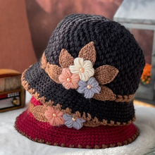 Load image into Gallery viewer, French Thicken Women's Flowers Knitted Woolen Hat