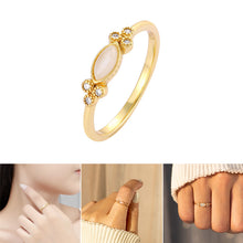 Load image into Gallery viewer, Flower Leaf Opal Ring