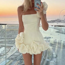Load image into Gallery viewer, Elegant Flower Edge Mini Dress