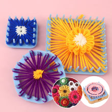 Load image into Gallery viewer, Wool Knitting Machine