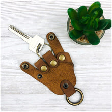 Load image into Gallery viewer, Creative Palm Keychain