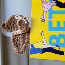 Load image into Gallery viewer, Crochet Dachshund Bookmark