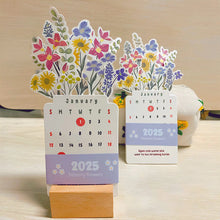 Load image into Gallery viewer, 2025 blomstrende skrivebordskalender