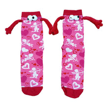 Load image into Gallery viewer, Couple Love Magnet Holding Hands Socks