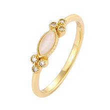 Load image into Gallery viewer, Flower Leaf Opal Ring