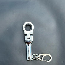 Load image into Gallery viewer, 10mm Ratchet Keychain Tool