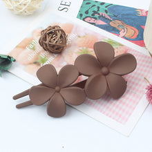 Load image into Gallery viewer, Vintage Floral Hair Clip for Women
