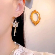 Load image into Gallery viewer, Crystal Butterfly Tassel Earrings